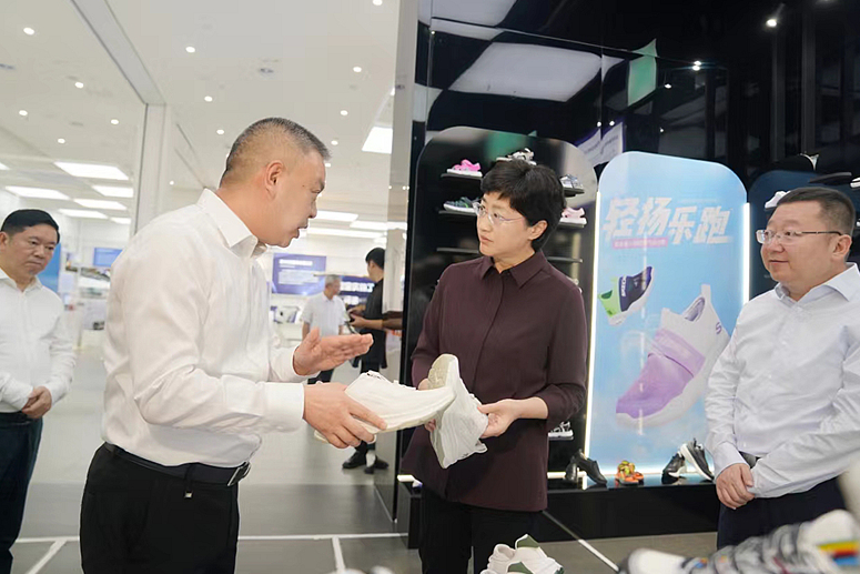 加速推进成德眉资同城化发展