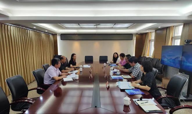 花园路街道主要领导与北京首科集团有限公司开展座谈会