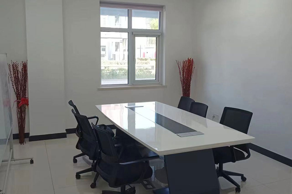 东直门地铁站北侧  国企开发 怡和阳光大厦拎包入住