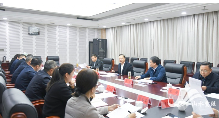 薛永主持召开区领导包挂重点项目推进工作调度会